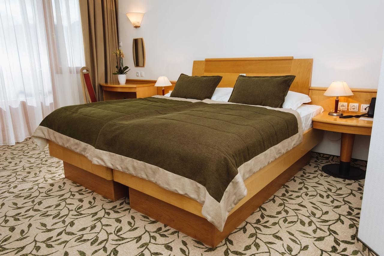 Terme Zrece - Hotel Vital ภายนอก รูปภาพ